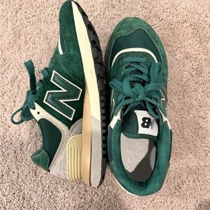 New Balance Forest Green Sneakers